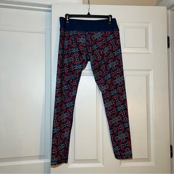 NFL Team Apparel New England Patriots Leggings - Picture 3 of 4